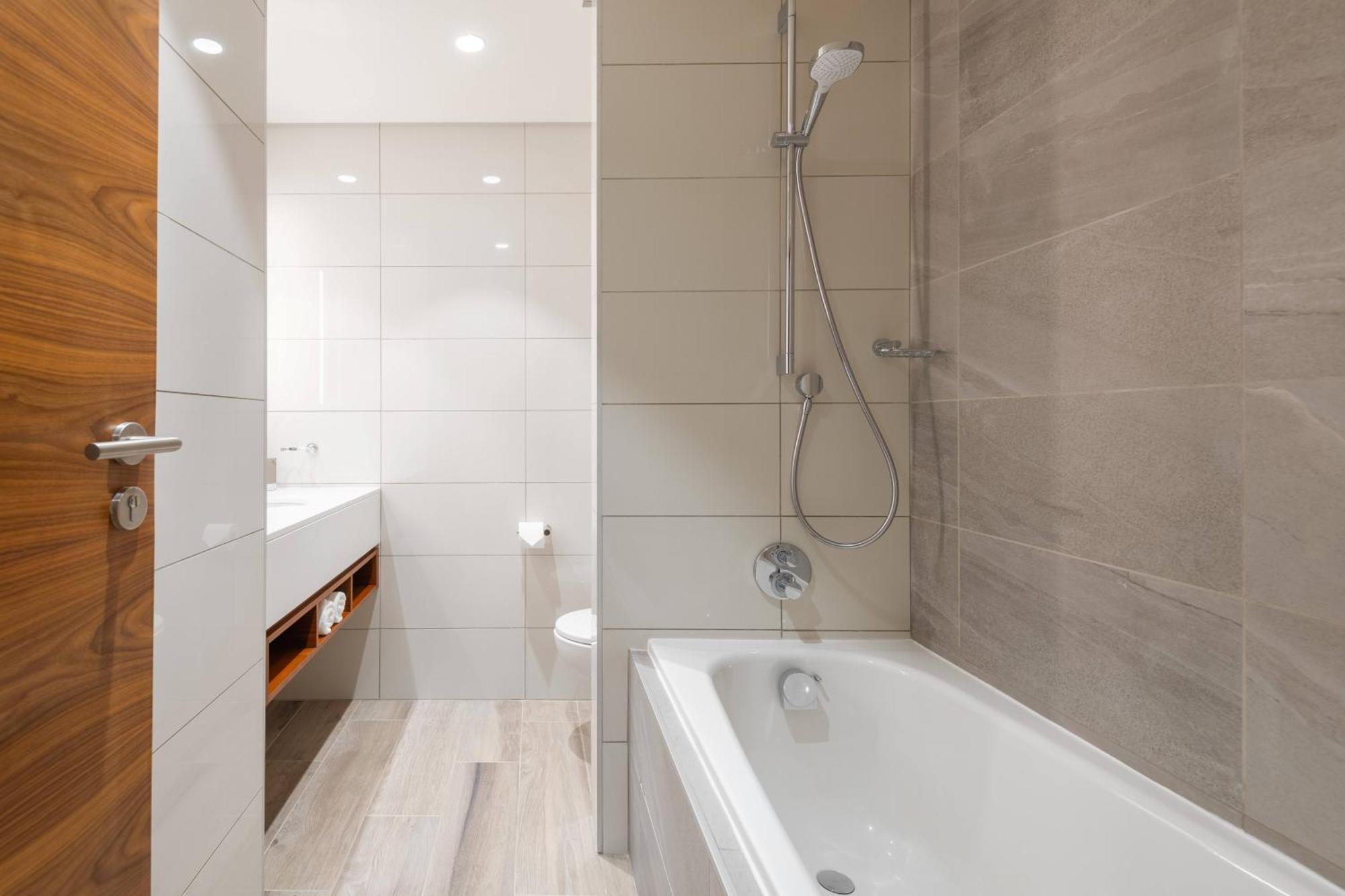 Hilton Garden Inn Windhoek Eksteriør billede
