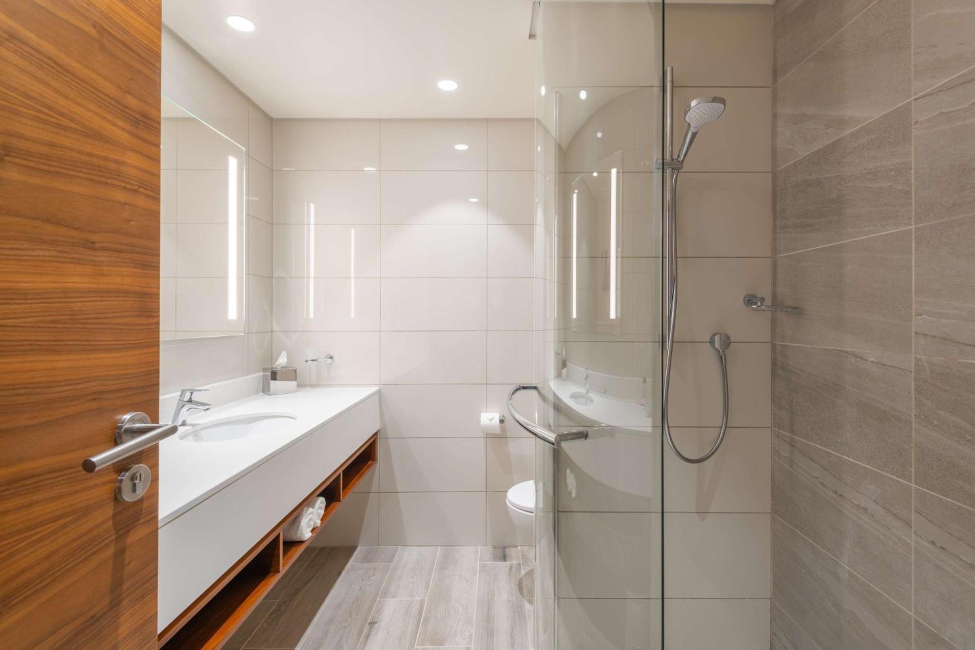 Hilton Garden Inn Windhoek Eksteriør billede